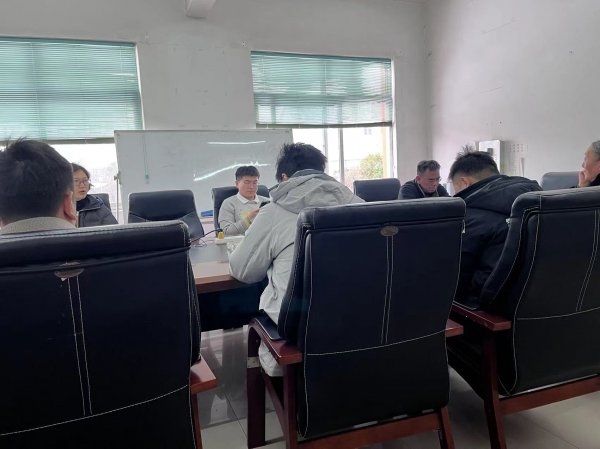 靖起网络部、销售部开展工作规划讨论会议